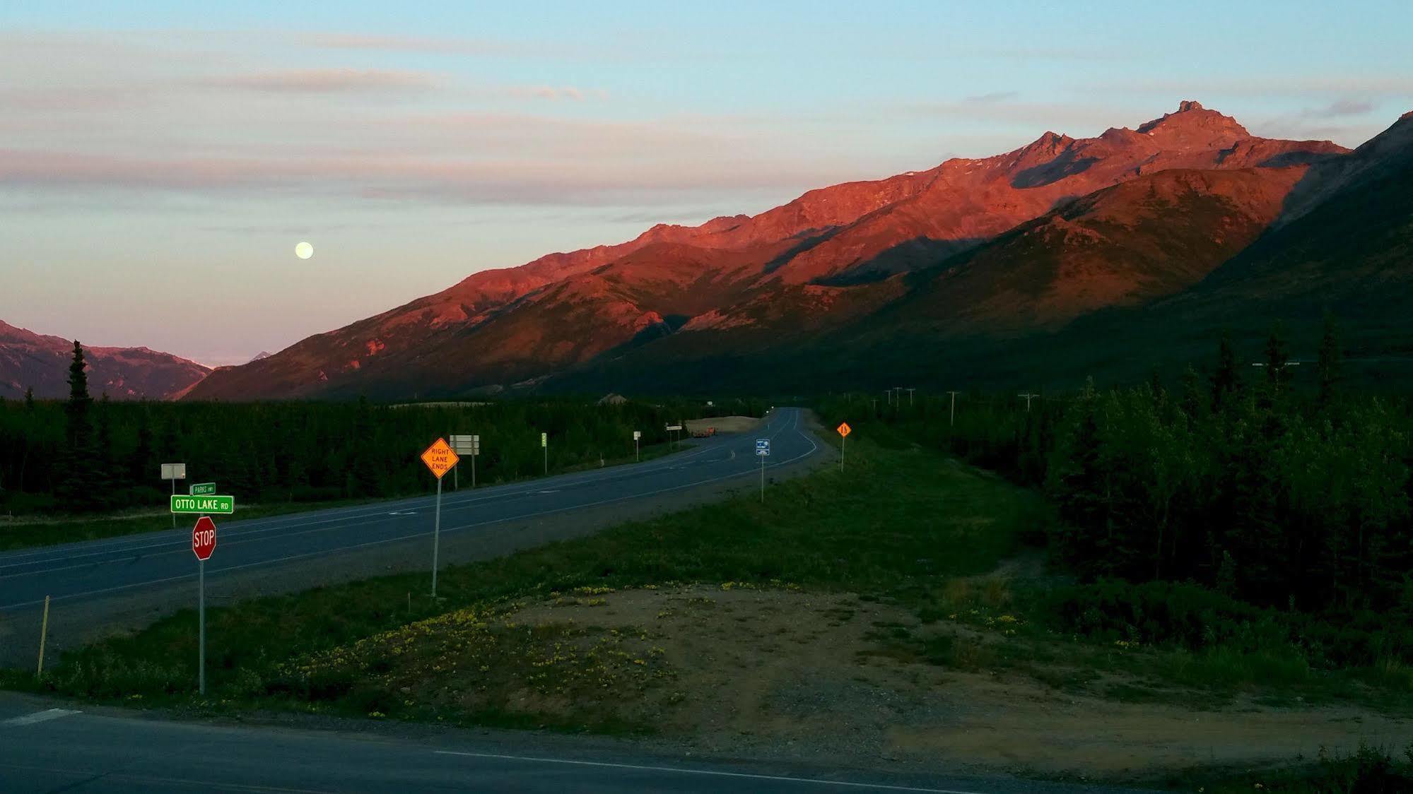 Denali Park Hotel Хили Экстерьер фото